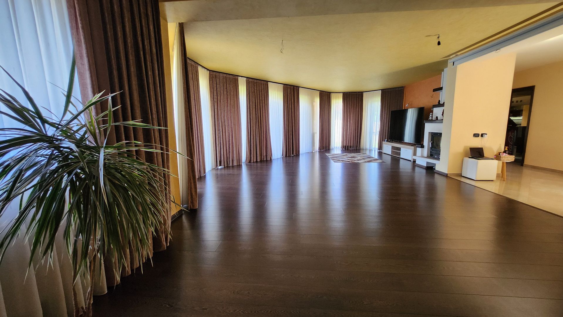 VILA SAG -Comision 0% - Poză 7