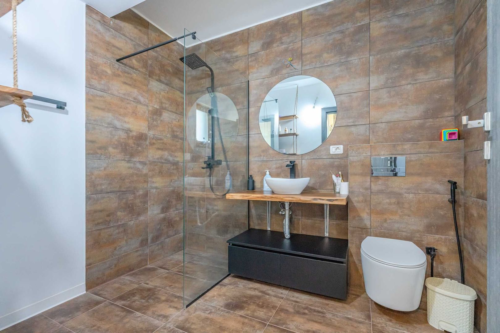 Casă individuală nouă, modernă, în Sânpetru, zona Triaj (Brasov) - Poză 17