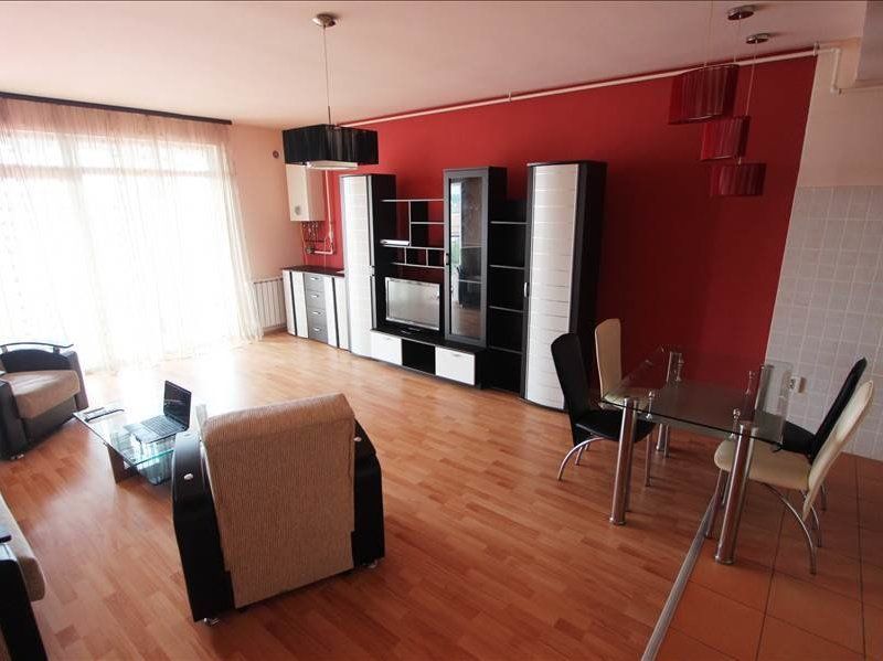 Apartament de vanzare 3 camere modern - Poză 2