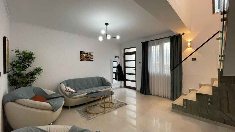 Casa insiruita- 3 camere - mobilat - Calea Urseni - Poză 1