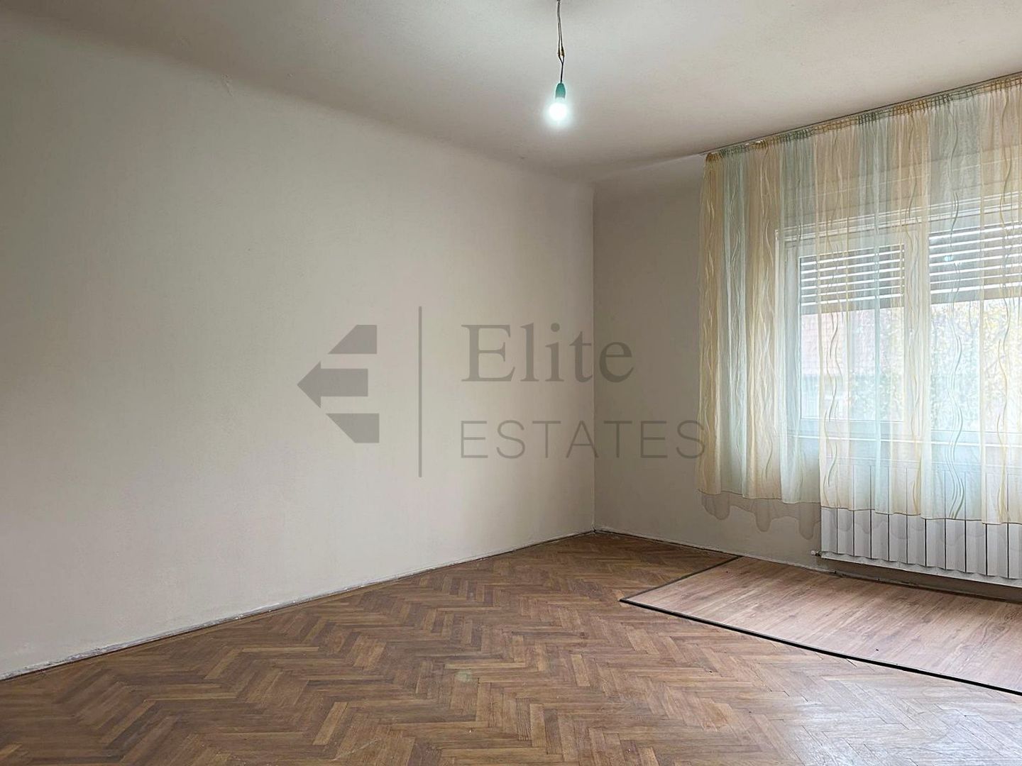 Casa cu 3 Hale si teren 8000 mp in Ulileacu de Cris, Bihor - Poză 3