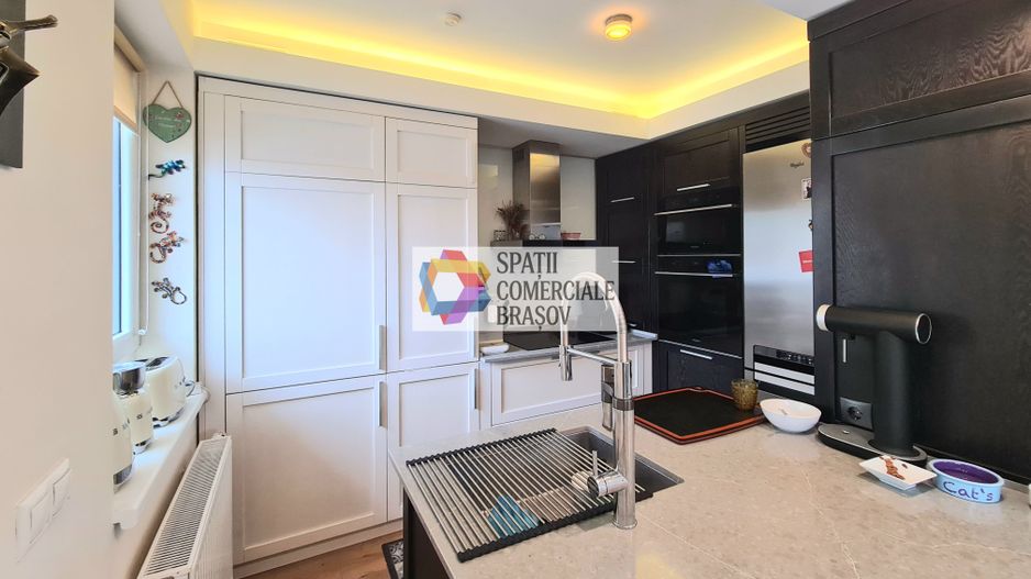Penthouse exclusivist de vânzare Brasov - 128.9 mp + 74.8 mp terasa - Poză 4