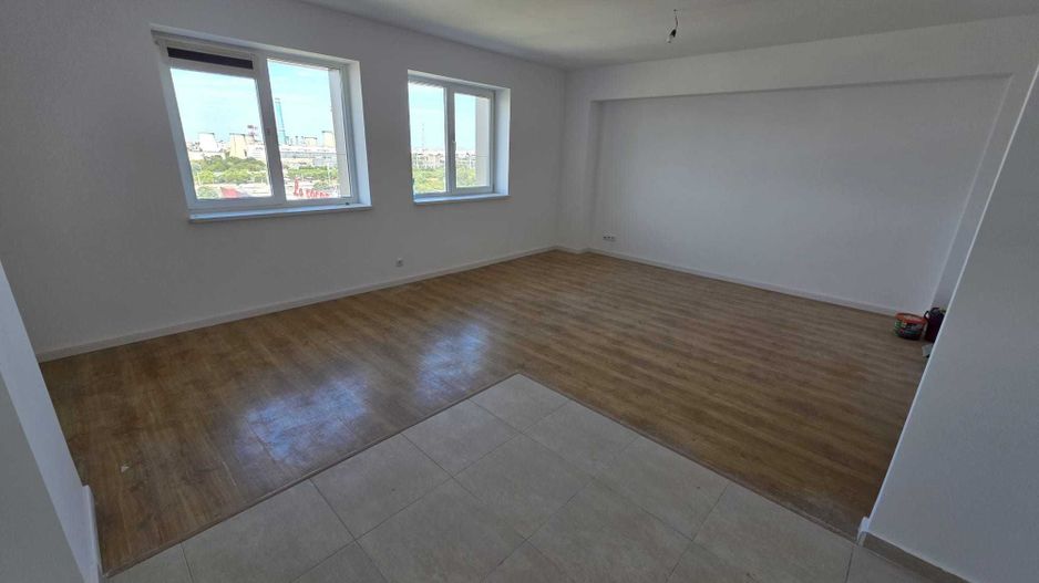 De vanzare Apartament 3 camere Rin grand residence, sector 4 - Poză 2
