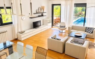 APARTAMENT PREMIUM 4 CAMERE | 166MP | TERASA 30MP | MOBILAT-UTILAT LUX - Poză 1