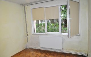 De vanzare apartament 2 camere, Centru - Poză 10
