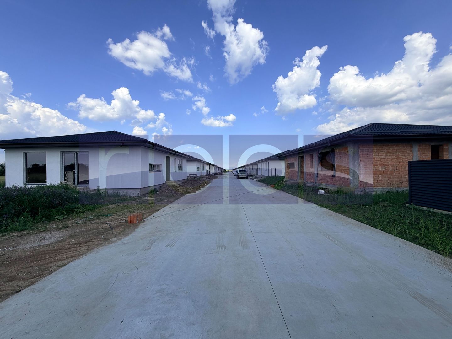 CASA INDIVIDUALA  | 3 DORMITOARE | CURTE PROPRIE | TUNARI - Poză 5