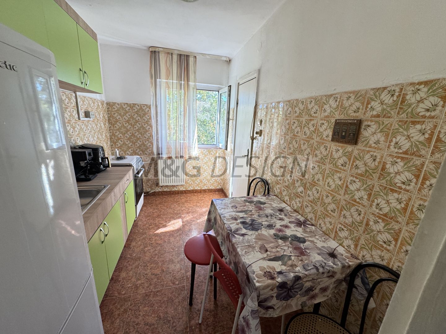 Apartament 3 camere decomandat zona Girocului-Judetean - Poză 2