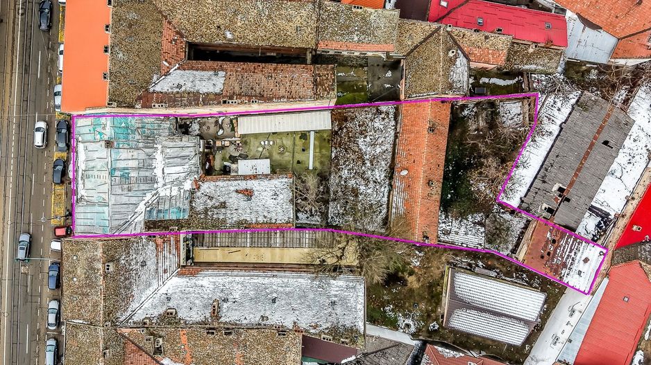 Clădire ultracentrală Arad | lângă Teatru | NU este Monument! - Poză 5