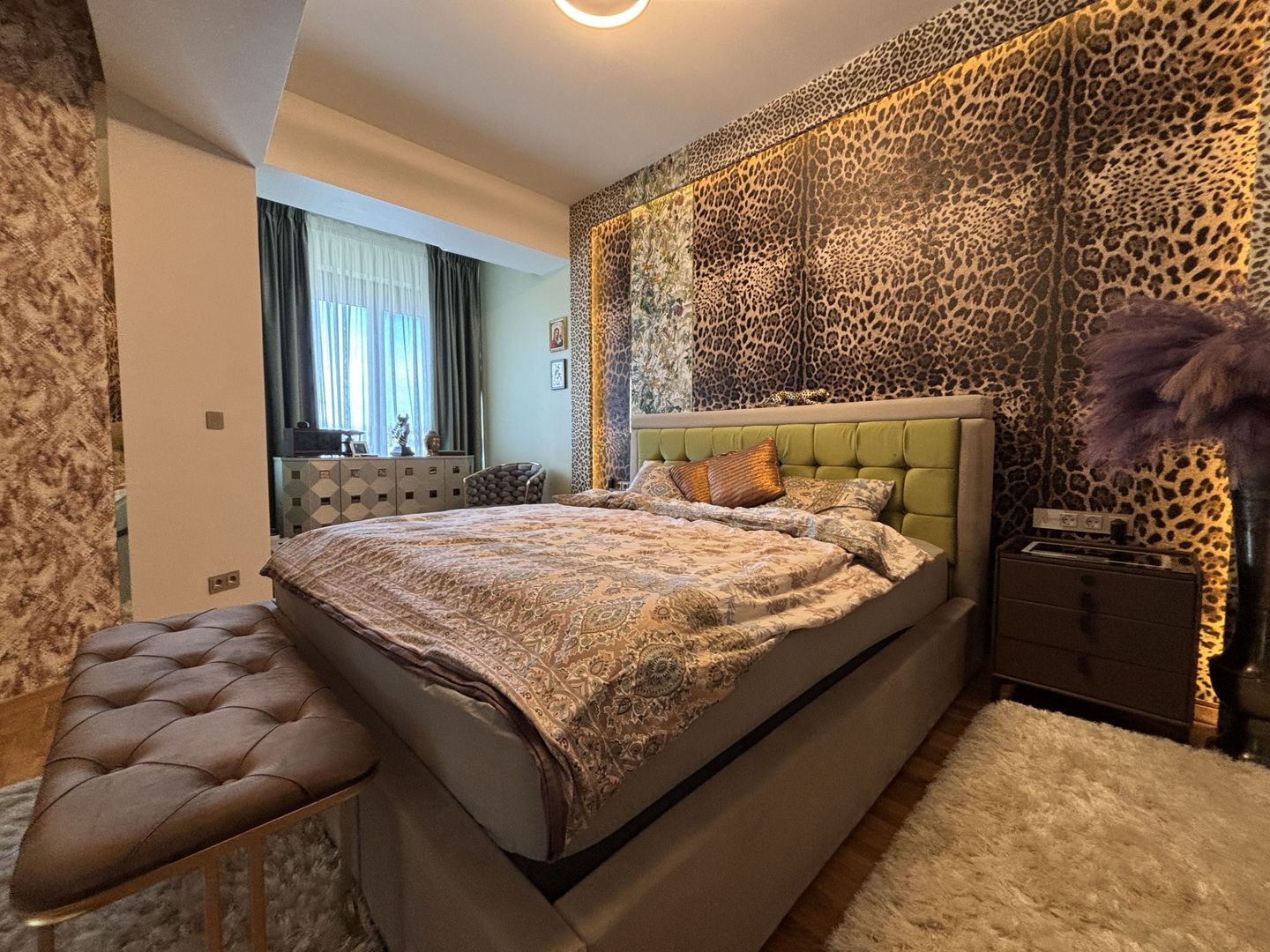 Apartament spectaculos 120 mp | Panorama către oraș | 2 Locuri Parcare - Poză 31