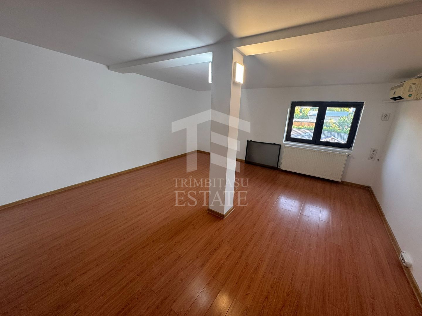 Casa de inchiriat Timpuri Noi 204 m - Poză 13