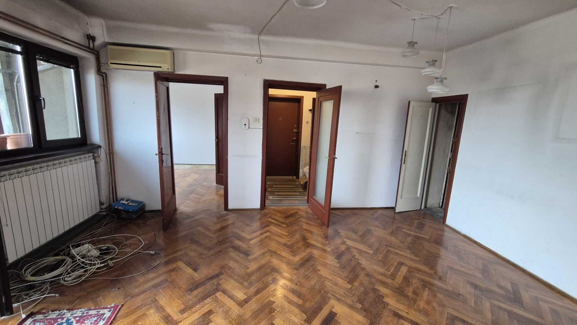 Apartament cu 3 camere 111,78 mp - Cl. Victoriei - Nicolae Iorga - Poză 3