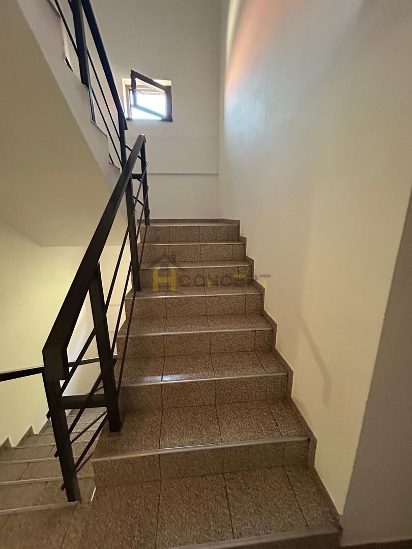 Oportunitate apartament 2 camere mutare imediata - Poză 9