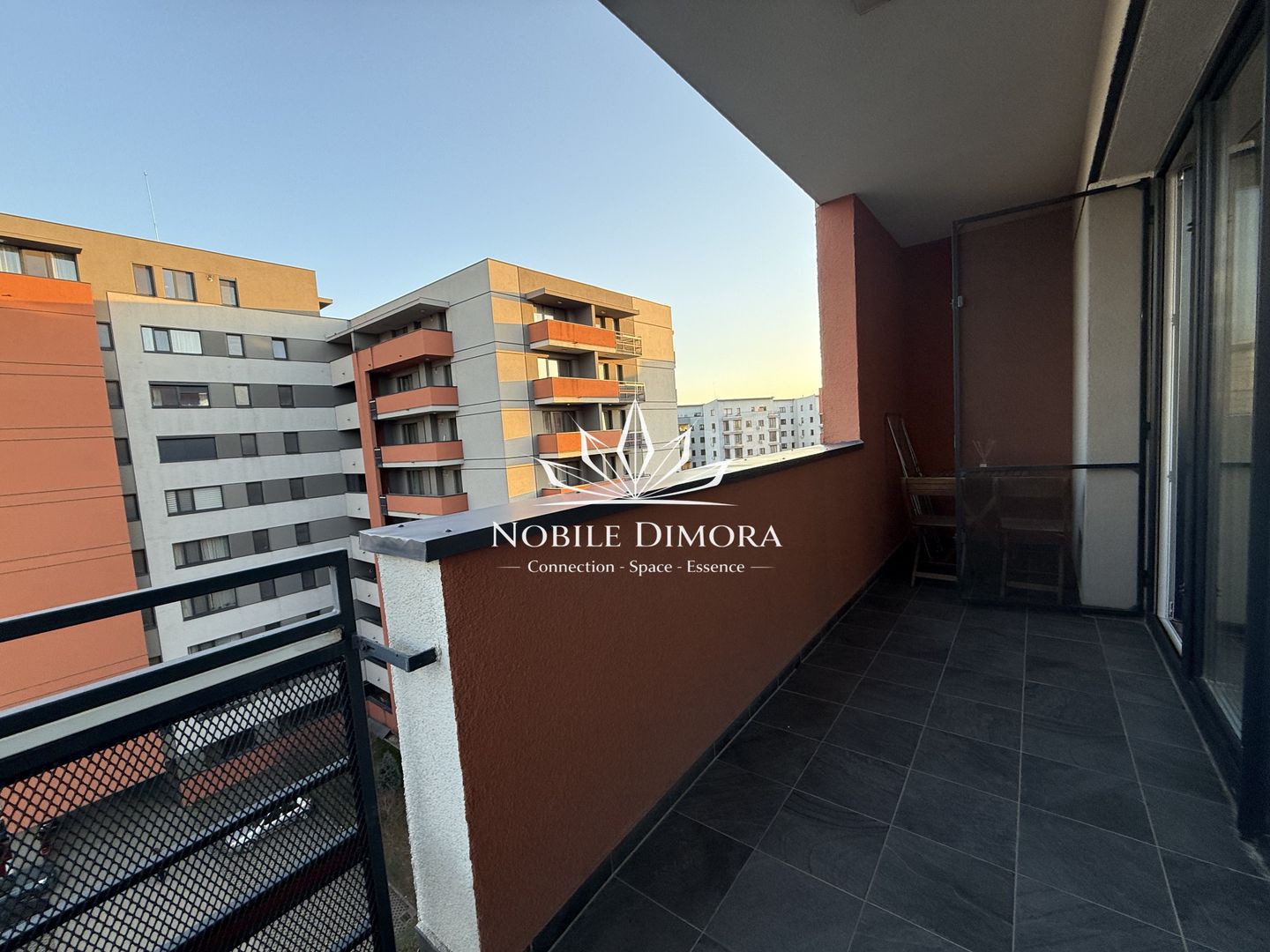 Iris - Apartament cu 2 camere, 2 balcoane si parcare privata - Torontalului - Poză 3