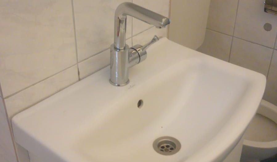 ageuropa.ro vinde ap 3 cam 49mp cu BALCON la etajul 3 în Micro 15. - Poză 10