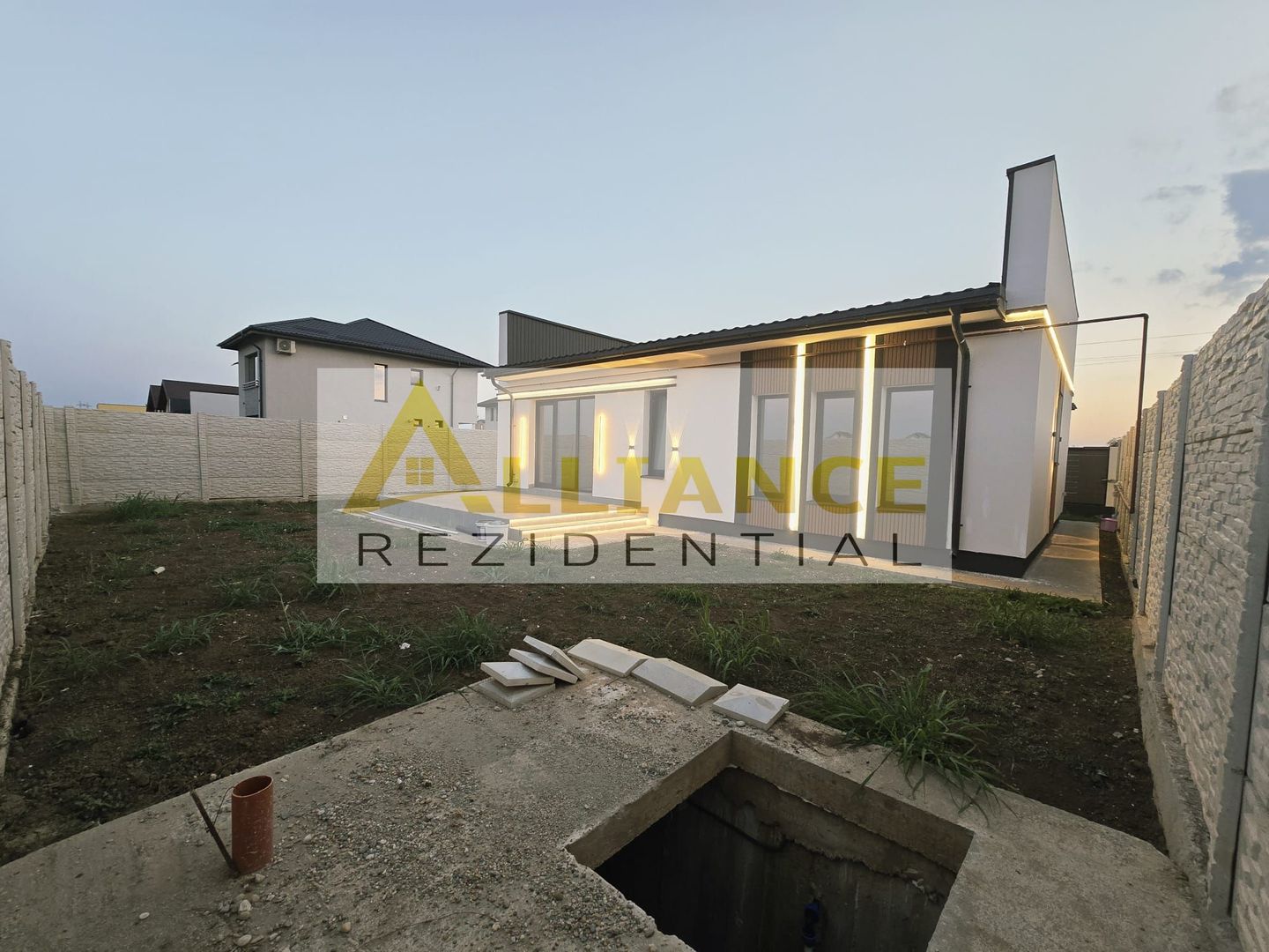 Casa parter-4 camere- 2 bai- beci-pod- cartierul nou - Poză 2