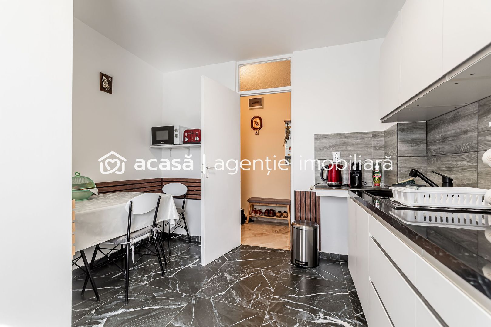 Apartament renovat cu 2 camere Micalaca etaj 3 Comision 0 - Poză 7