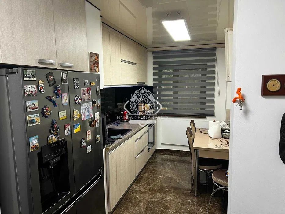 Apartament 4 camere de vanzare in zona Berceni (Emil Racovita) - Poză 7