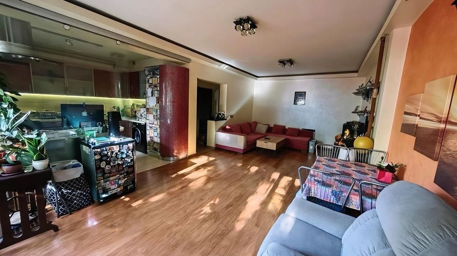 Apartament 3 camere ,grădină, foișor, loc de joacă, parcare,boxa - Poză 6