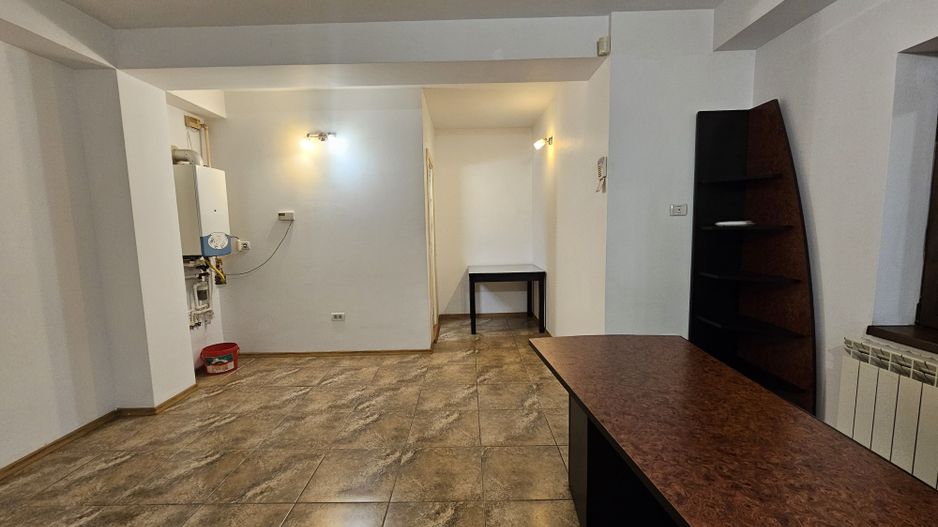 Spațiu comercial de inchiriat Tomis 2/Constanta - Poză 1