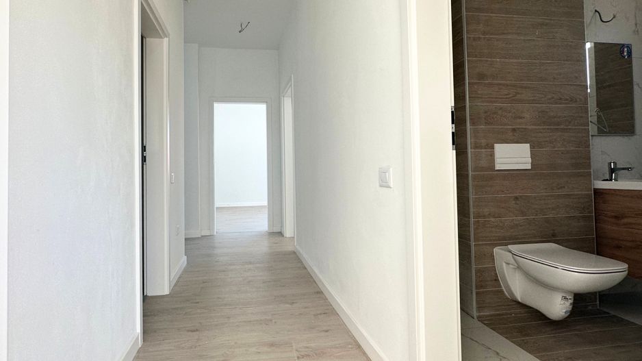 Apartament 2 camere 60 mp cu geam la baie lângă Paradisul Acvatic - Poză 13