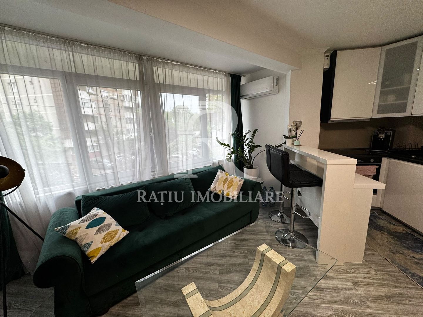 Apartament cu 3 camere | Etaj 1 | Dragos Voda | Oradea - Poză 1