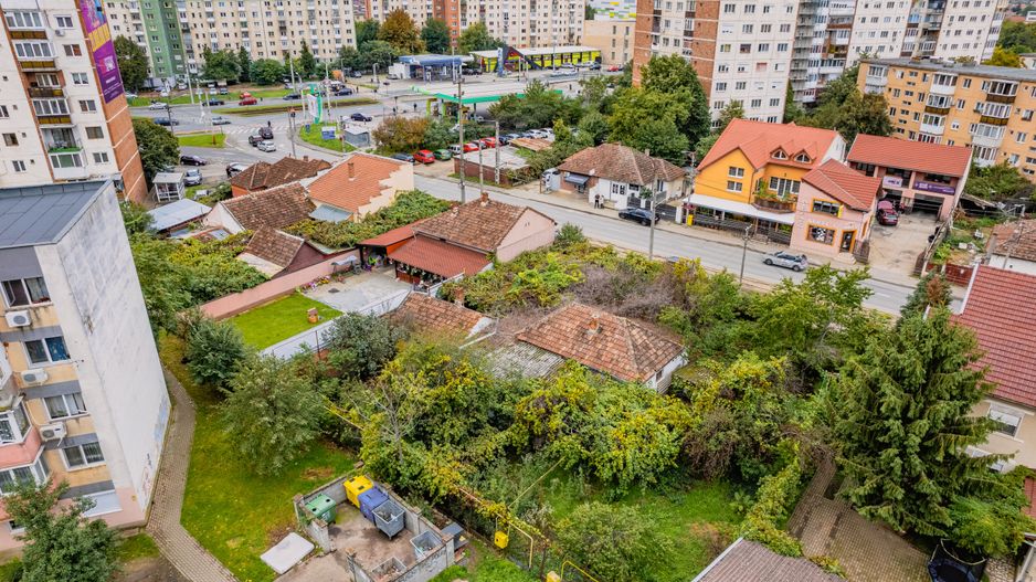 Casă cu teren 900mp în Vlaicu - Poză 2
