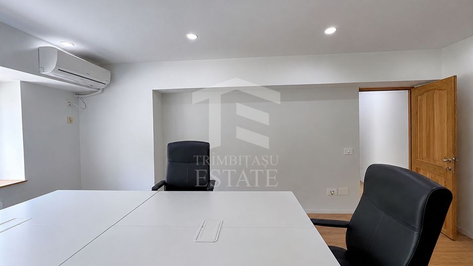 3 camere decomandat renovat etaj 2 an 1996 SU 86mp Decebal - Poză 4