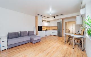 Se vinde apartament pe str. Dacia - Poză 1