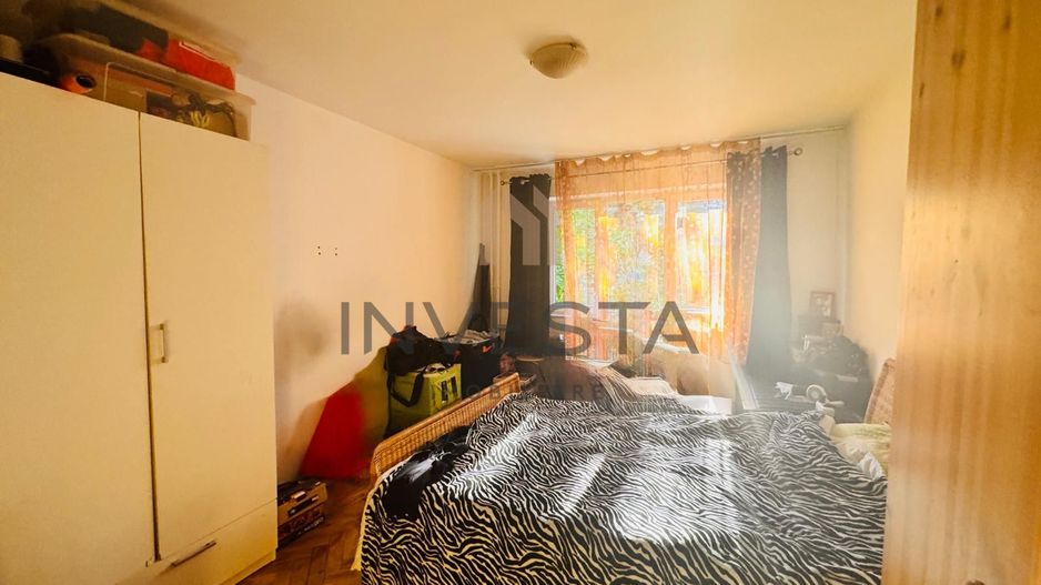DE VANZARE APARTAMENT 2 CAMERE GHEORGHENI - Poză 2