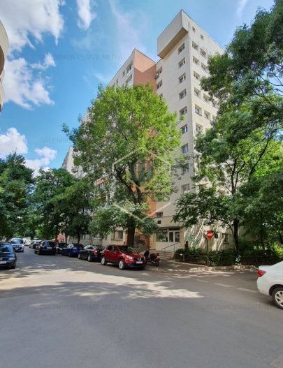 Garsoniera nerenovata, bloc reabilitat cu 2 lifturi, Metrou Iancului Avrig - Poză 13