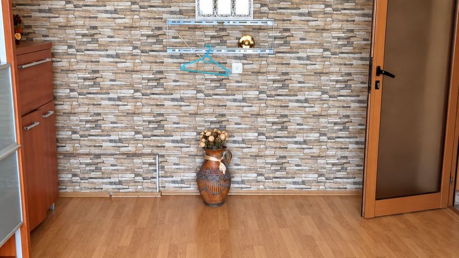 APARTAMENT 3 CAMERE DECOMANDAT – MAZEPA 2 – ETAJ INTERMEDIAR - Poză 2
