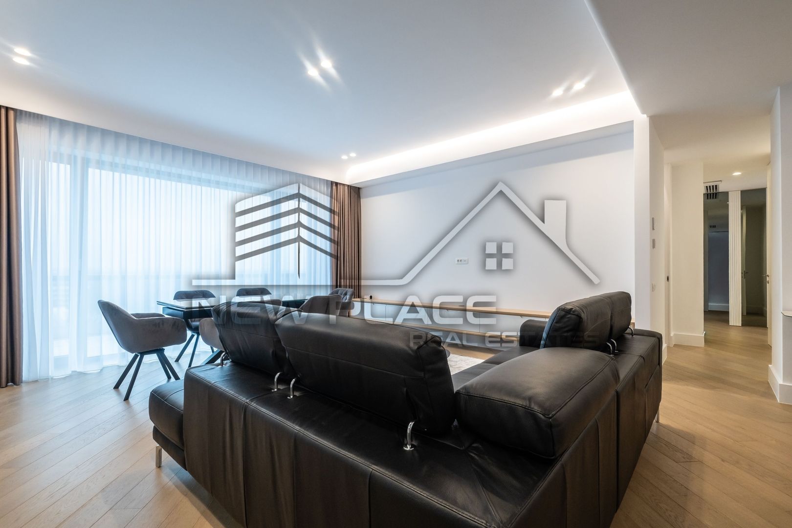 CORTINA 126 | Apartament exclusivist | Terasa 26 mp | View liber | ULTRA LUX - Poză 5