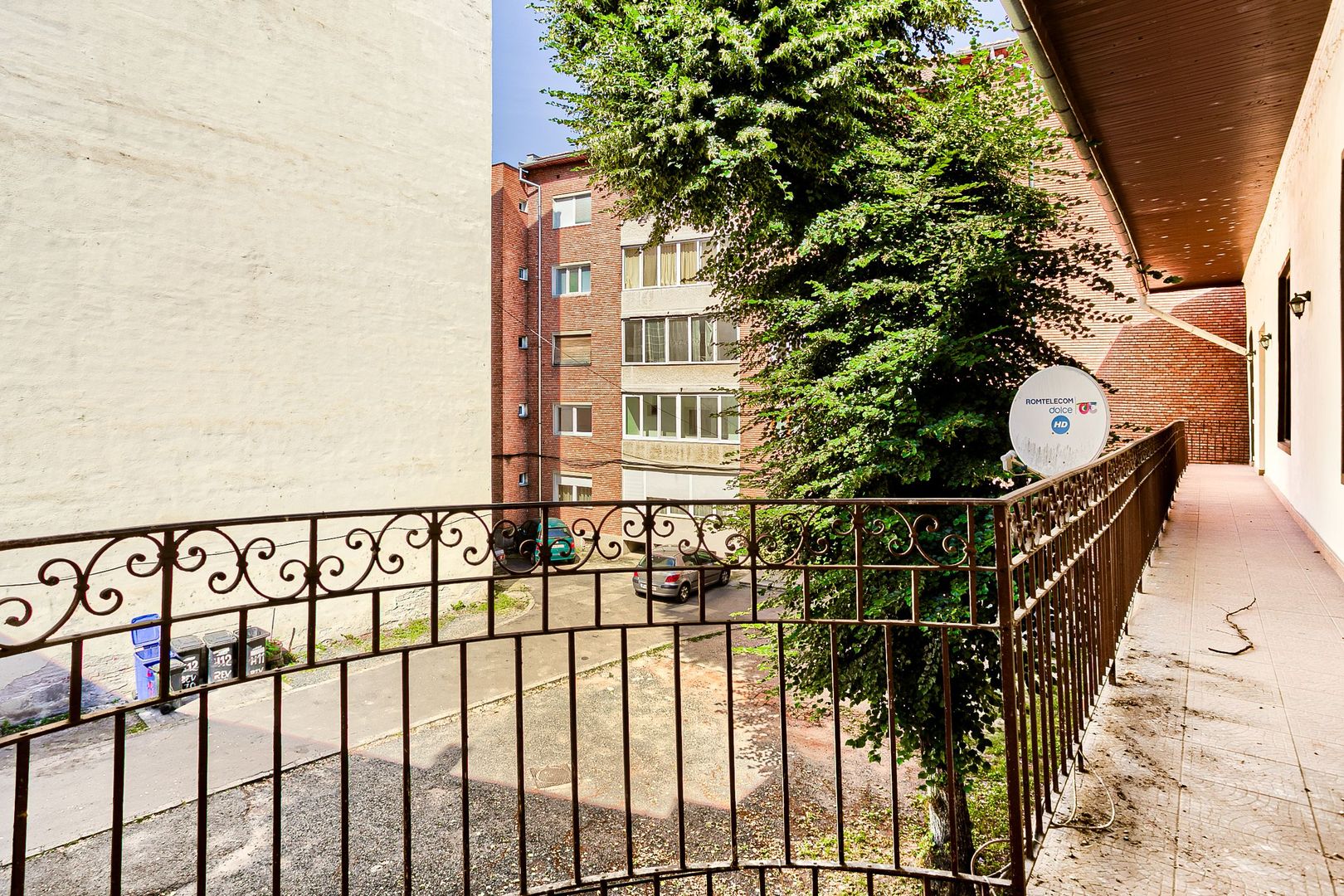Rezervat Apartament spațios cu vedere la Bulevardul Revoluției Arad - Poză 8