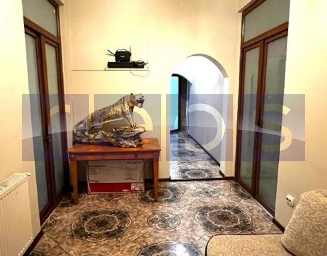 VANZARE 3 CAMERE | CENTRALA PROPRIE | ZONA UNIRII - Poză 4