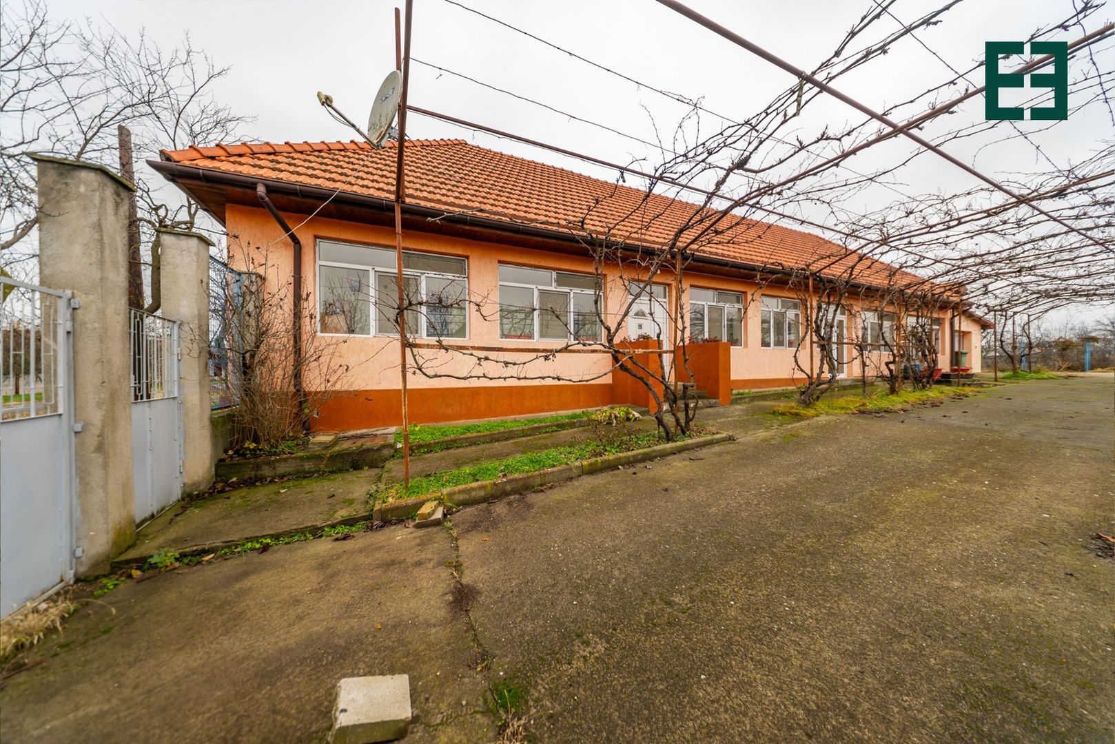 Vândut - Casă rustică cu teren 2448 mp – Seceani – Timiș - Poză 14