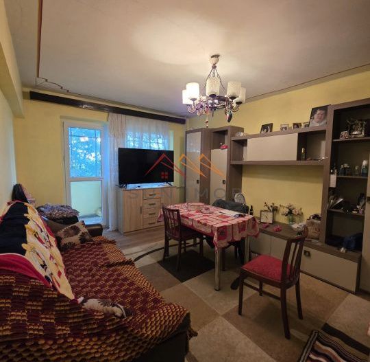 Apartament 3 camere, decomandat, centru, Ploiesti, Prahova - Poză 1