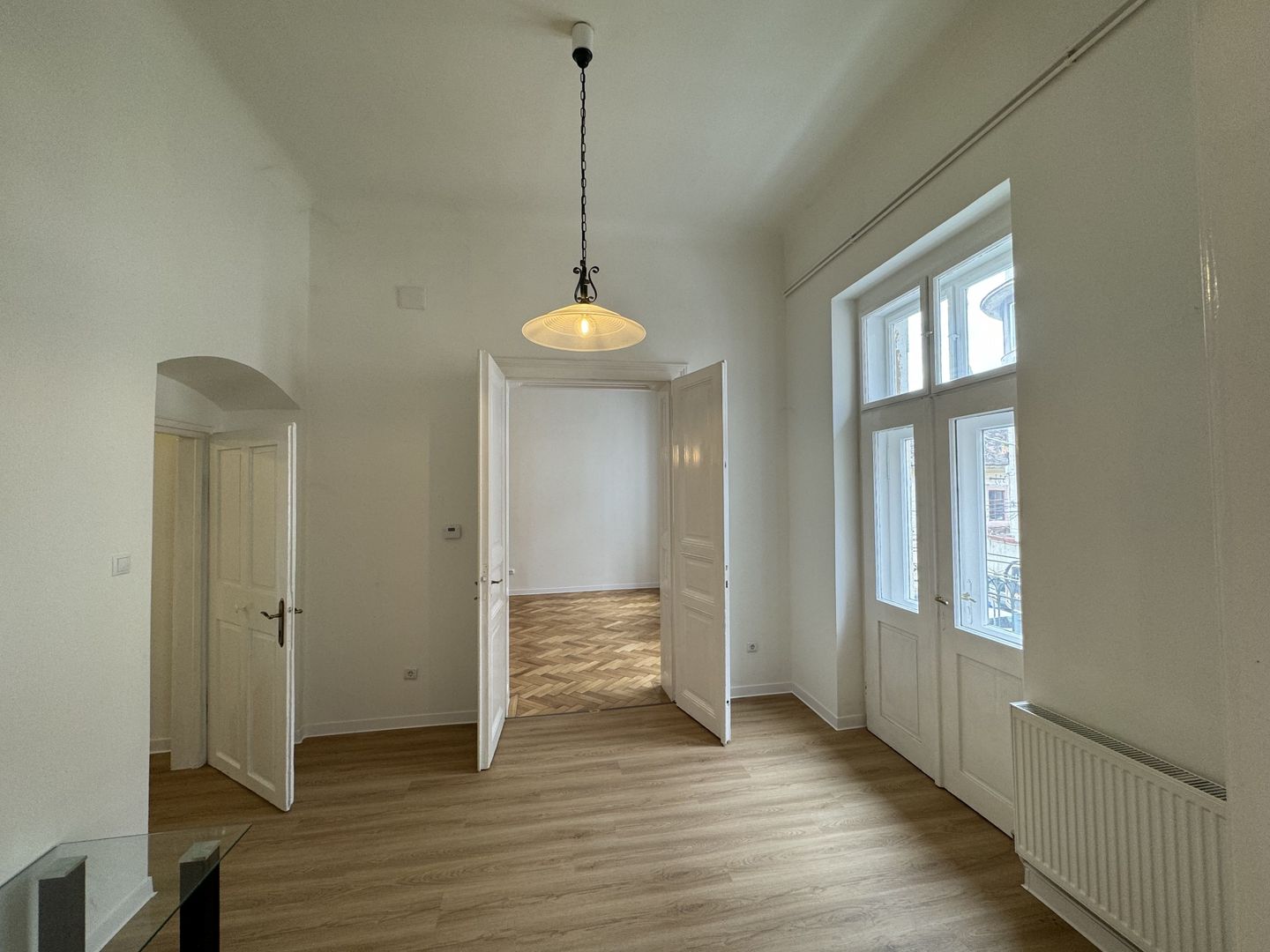 🏢 Spațiu de birouri ultracentral de închiriat - Poză 2