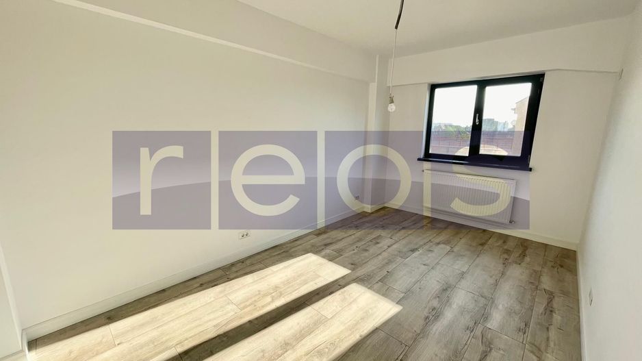 VANZARE APARTAMENT 3 CAMERE TEPES VODA CALEA CALARASILOR 87MP MANSARDA - Poză 5