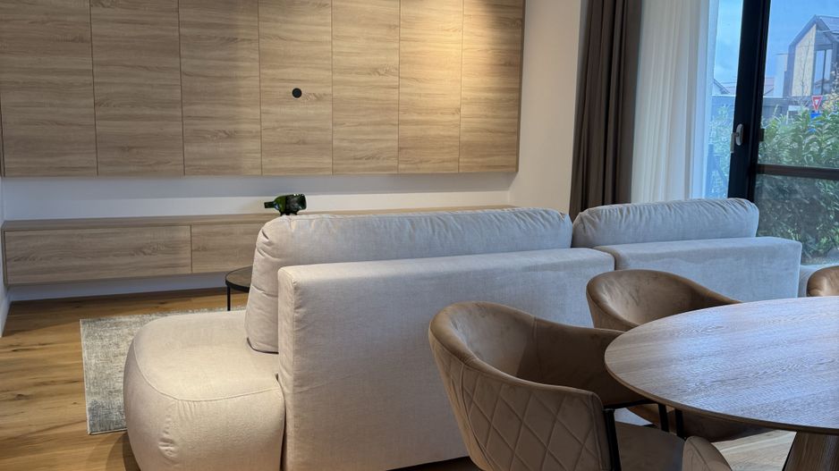 Vila tip UV03 mobilata complet in Amber Forest-prima inchiririere - Poză 7