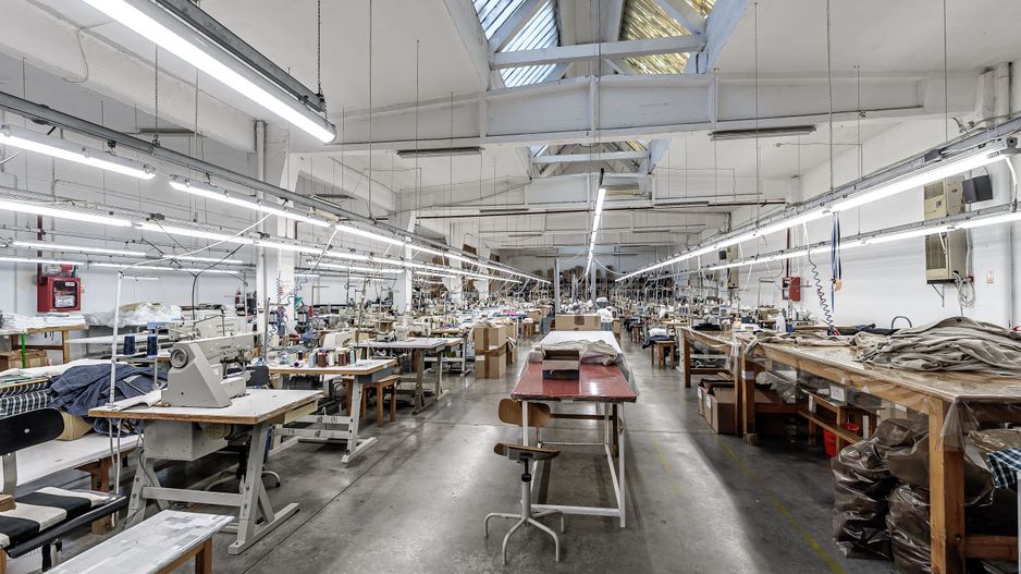 Hală industrială în suprafață de 675 mp - Poză 3