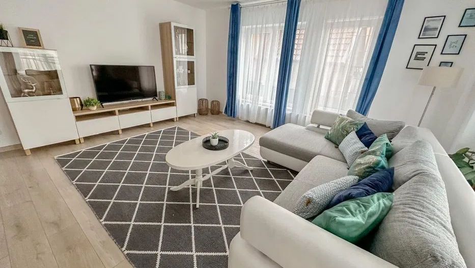 Apartament modern cu 2 camere | Dambul Rotund | 70 mp + Terasa | Parcare inclusa - Poză 4