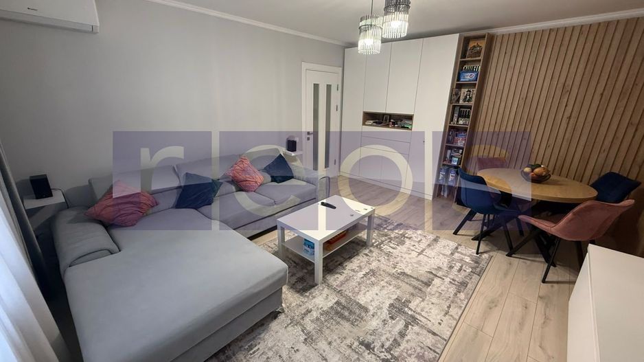 VANZARE 3 CAMERE DECOMANDAT -MALL VITAN - Poză 1