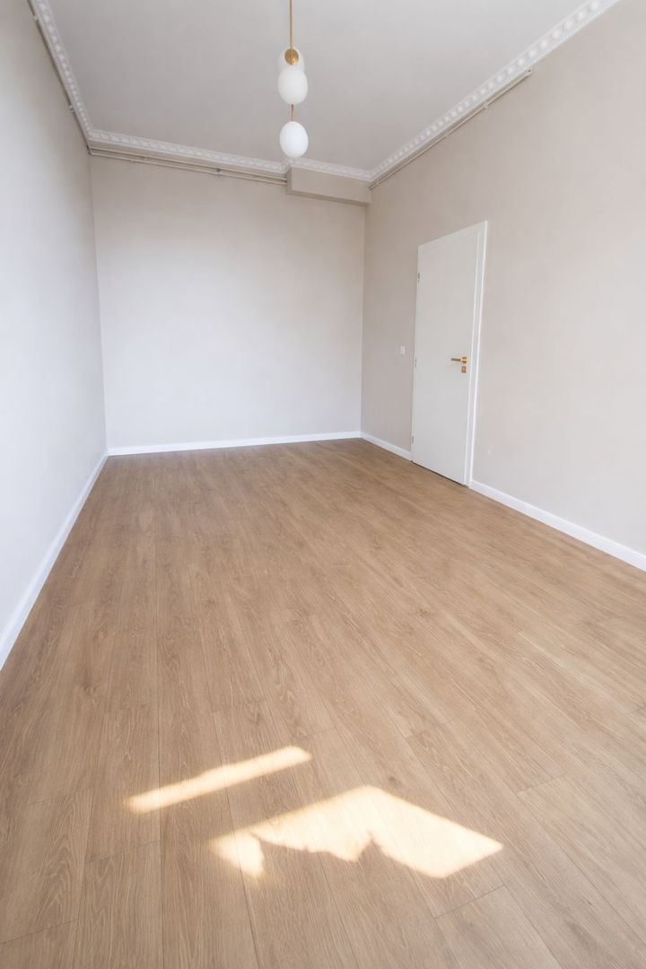 Casa multifunctionala cu salina – 2 spatii comerciale  Aleea Carpați - Poză 6