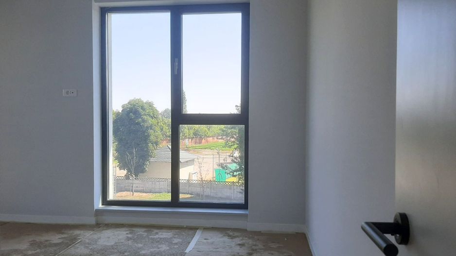 Apartament 3 Camere bucatarie inchisa si Terasă 12 MP cu Vedere Liberă - Poză 5