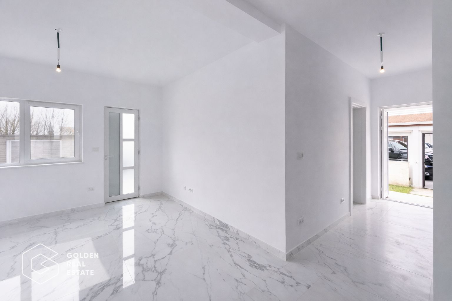 Duplex modern în Moșnița Nouă, 101 mp utili, 218 mp teren, fără pereți comuni - Poză 2