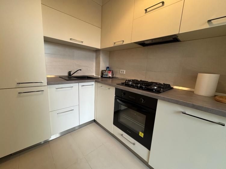 APARTAMENT STUDIO  PARCARE MOBILAT SI UTILAT ZONA 13 SEPTEMBRIE - Poză 1