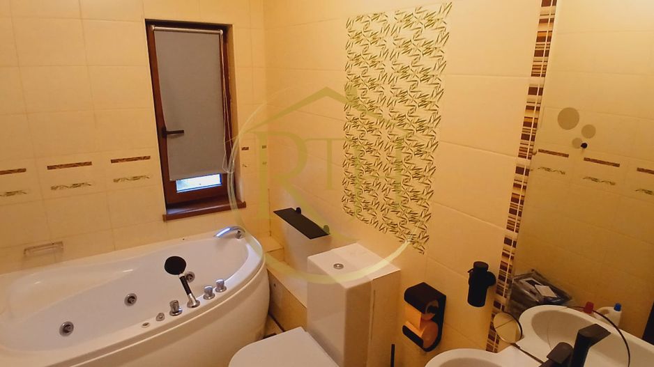 Oferim spre inchiriere Apartament cu 3 camere in Girocului! - Poză 19