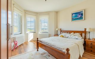 Casă invididuală de vânzare, 250mp utili, 2000mp teren, Campenești! - Poză 9