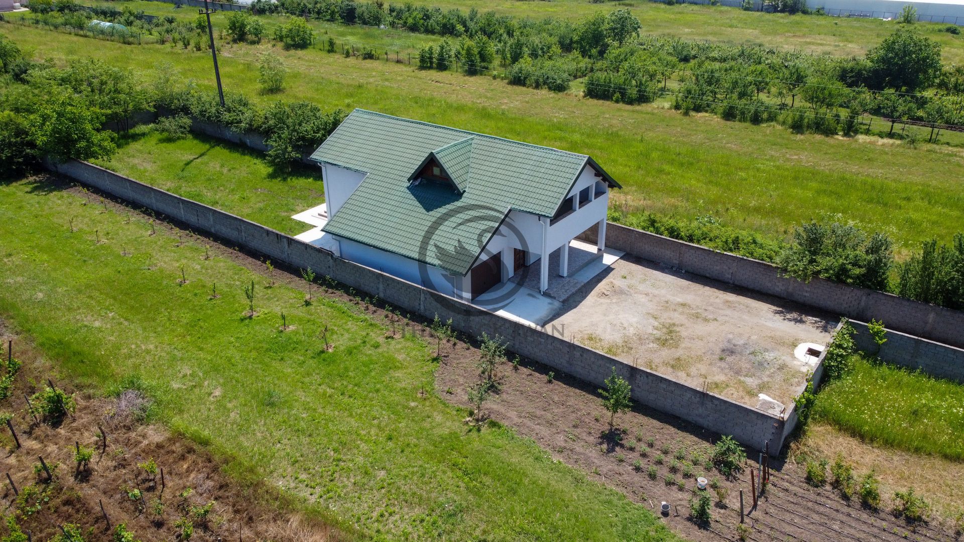Casa de vanzare | Teren 1.300 mp | Garaj | Pleașa, PH | Comision 0% - Poză 2