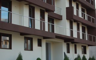 Apartament cu 2 camere de vânzare în zona Tomis I - Poză 1